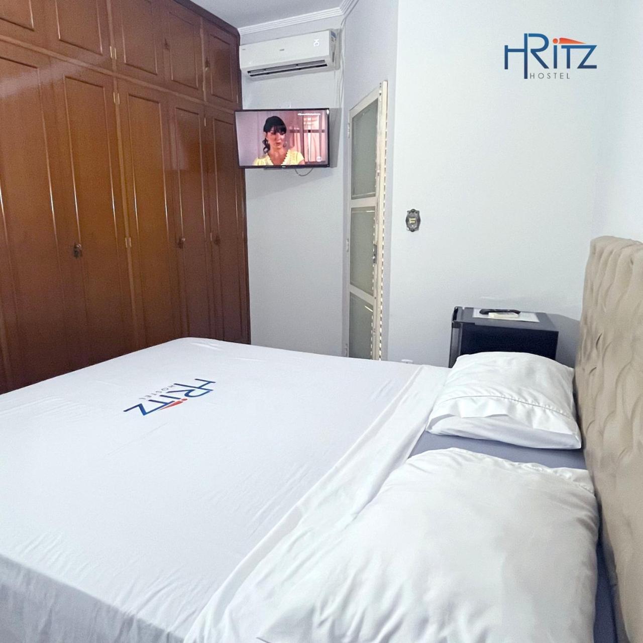Ritz Hostel Aracatuba  Exterior photo